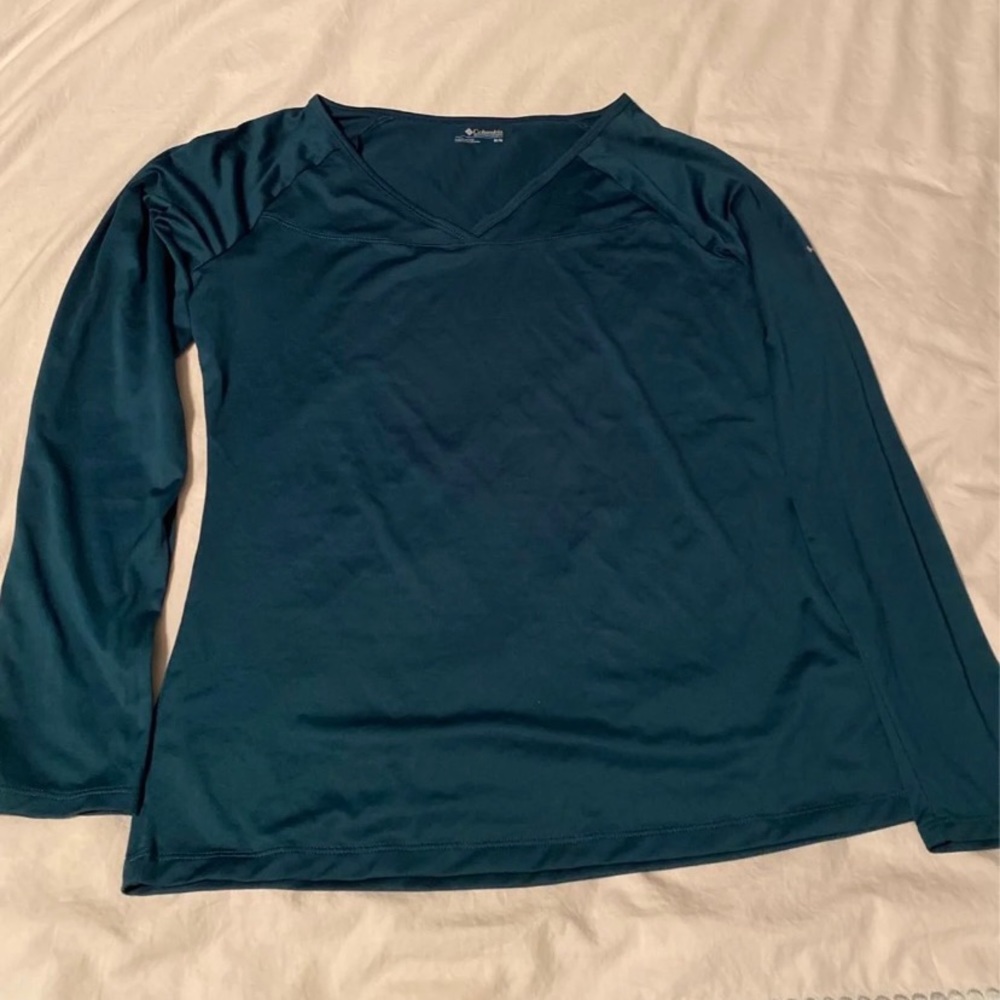 NWOT Columbia long sleeve